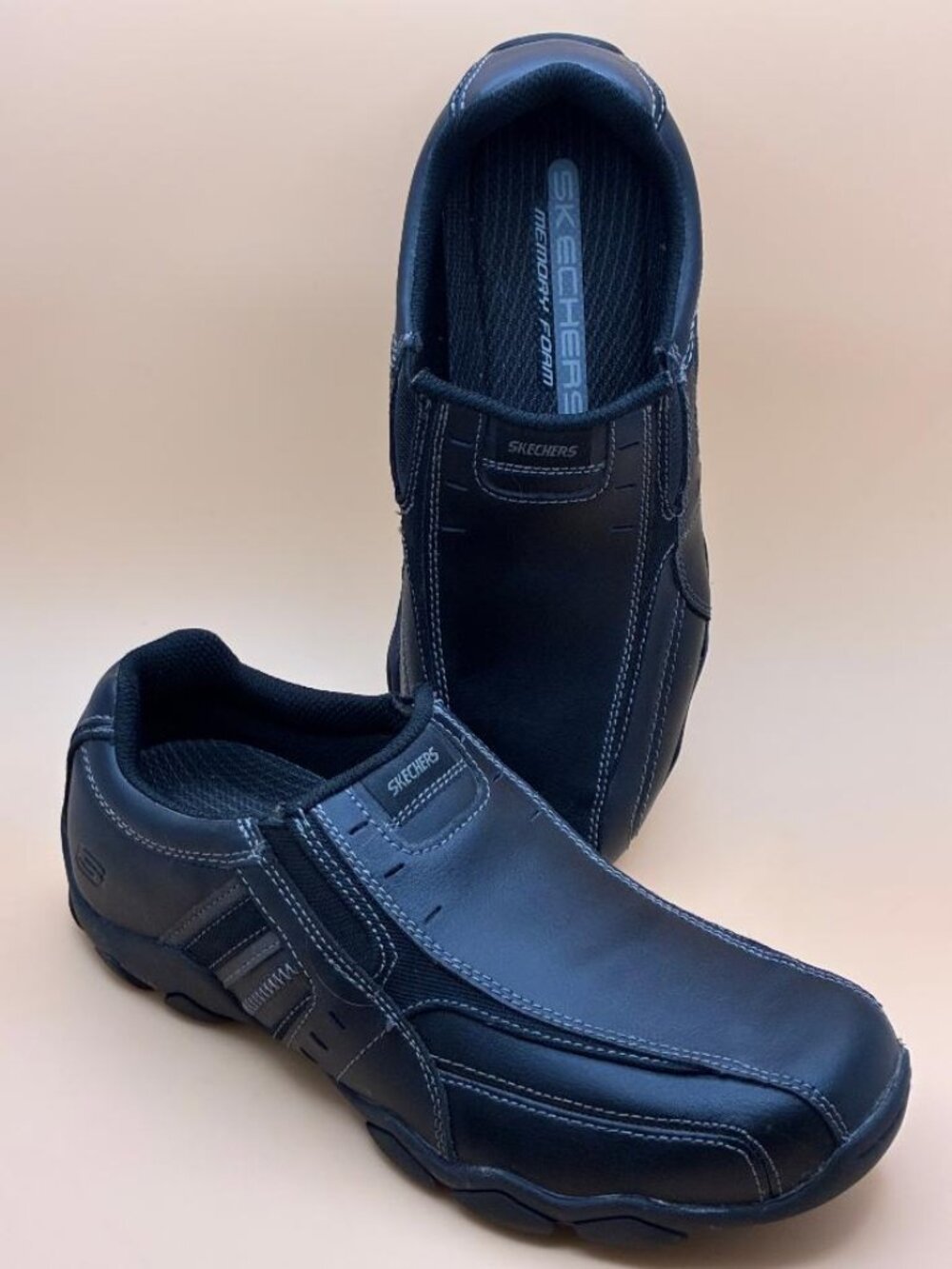 Skechers Diameter-Nerves Slip-on Loafer Driving Shoes Mens sz 6.5 Black Leather
